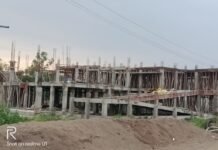 मिट्टी मिली काली रेत से हो रहा नए अस्पताल भवन का निर्माण…